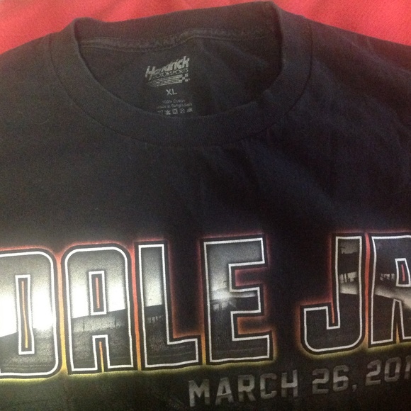Dale Earnhardt jr. tshirt - Picture 2 of 3